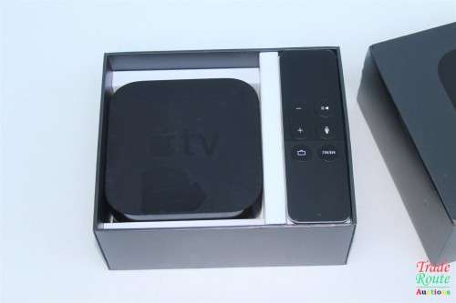 Apple TV 32GB | 4th Gen | A1625 | MGY52SO/A | with Remote in BOX