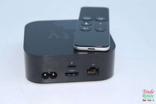 Apple TV 32GB | 4th Gen | A1625 | MGY52SO/A | with Remote in BOX