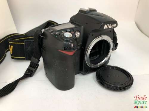 Nikon D90 12.3MP DSLR Camera (Body Only)