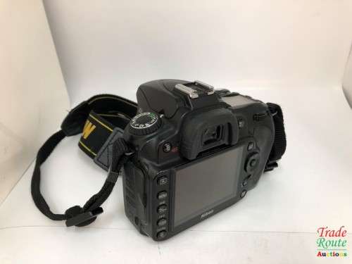 Nikon D90 12.3MP DSLR Camera (Body Only)