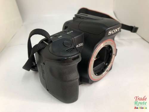 SONY ALPHA A200 DSLR PROFESSIONAL DIGITAL CAMERA BODY ONLY