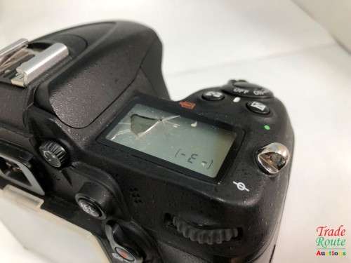 NIKON D7000 DSLR CAMERA Body (ONLY) 16.2 Megapixels - PLZ CHECK THE PICTURE FOR DAMAGE