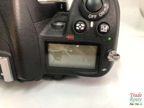 NIKON D7000 DSLR CAMERA Body (ONLY) 16.2 Megapixels - PLZ CHECK THE PICTURE FOR DAMAGE