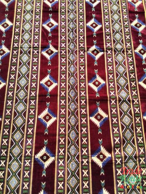 Very Fine Modern and Stunning Turkish Hali Carpet - Made in Turkey  2.00m x 3.00m
