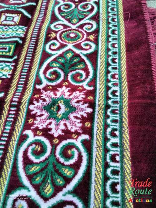 Modern Turkish Hali Carpet - Made in Turkey 2.00 x 3.00 meters