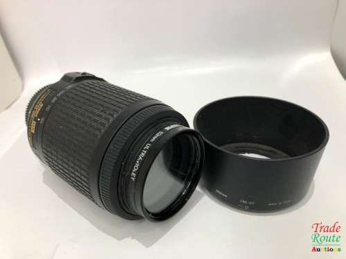 Nikon AF-S NIKKOR 55-200mm VR [ VIBRATION REDUCTION ] LENS