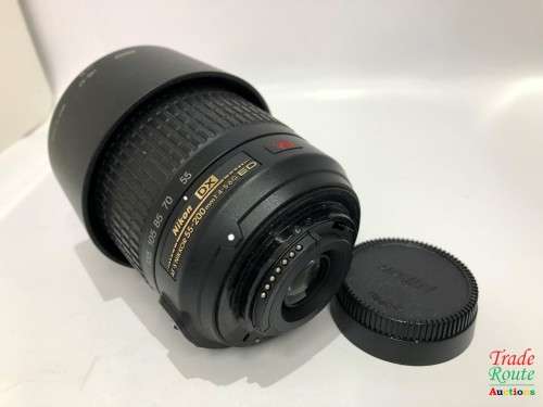 Nikon AF-S NIKKOR 55-200mm VR [ VIBRATION REDUCTION ] LENS