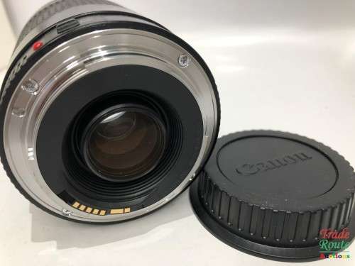 Canon EF 75-300mm Lens
