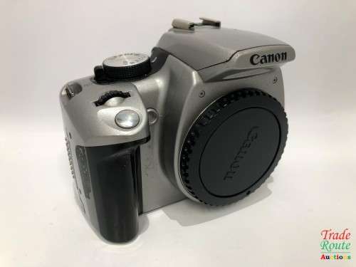 Canon EOS 350D Digital SLR camera BODY ONLY (SILVER) [ NO CHARGER ]