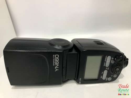 Yongnuo YN660 Flash Speedlite for DSLR Cameras