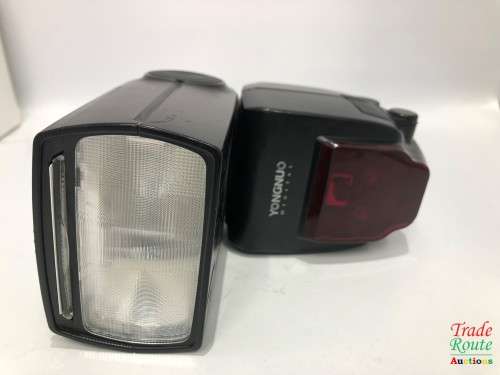 Yongnuo YN660 Flash Speedlite for DSLR Cameras