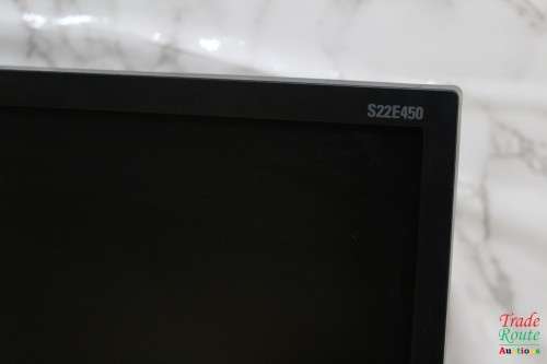 Samsung S22E450BW 22-Inch LED Monitor - DVI & VGA -  1680 x 1050 [  VGA & DVI PORTS ]