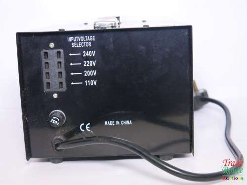 Spares / Repair SEVEN STAR STEP UP AND STEP DOWN TRANSFORMER TC-2000G VOLTAGE CONVERTER 220V - 110V