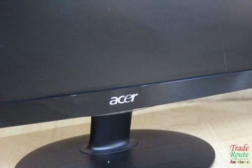 Acer S240HL 24 INCH LED Monitor 1920 x 1080 pixels Full HD - DVI & VGA PORTS