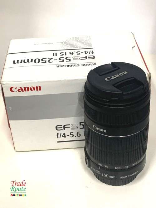 Canon EF-S 55-250m IS (Image Stabilizer)  Lens for Canon DSLR Cameras