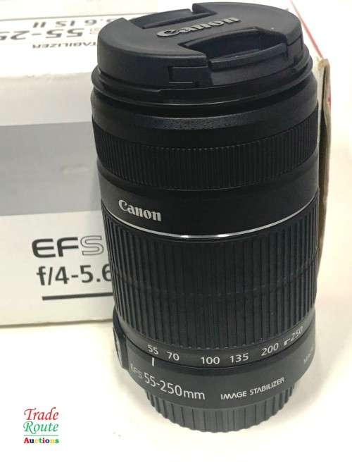 Canon EF-S 55-250m IS (Image Stabilizer)  Lens for Canon DSLR Cameras