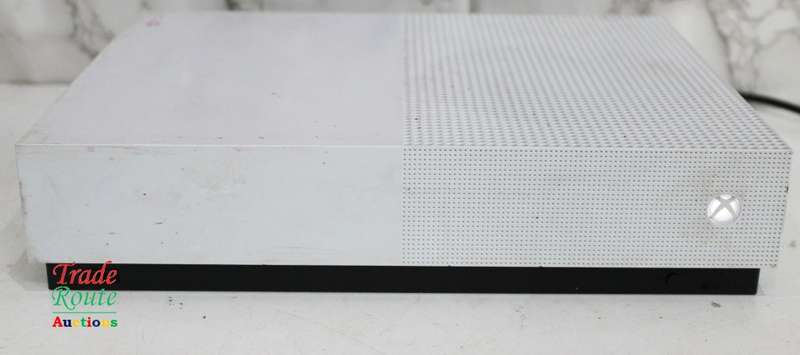 XBOX One S Console (WHITE) Model 1681 [ Salvage Stock for Spares/Repairs ]