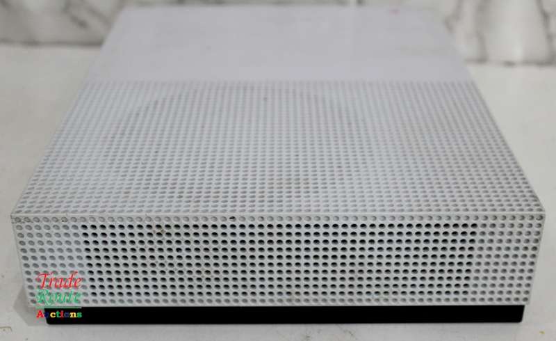 XBOX One S Console (WHITE) Model 1681 [ Salvage Stock for Spares/Repairs ]