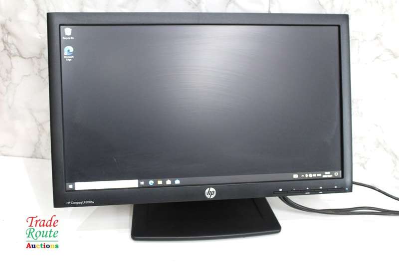 HP Compaq LA2006x 20-inch LED Backlit LCD Monitor 1600 x 900 D-Sub, DVI, DisplayPort