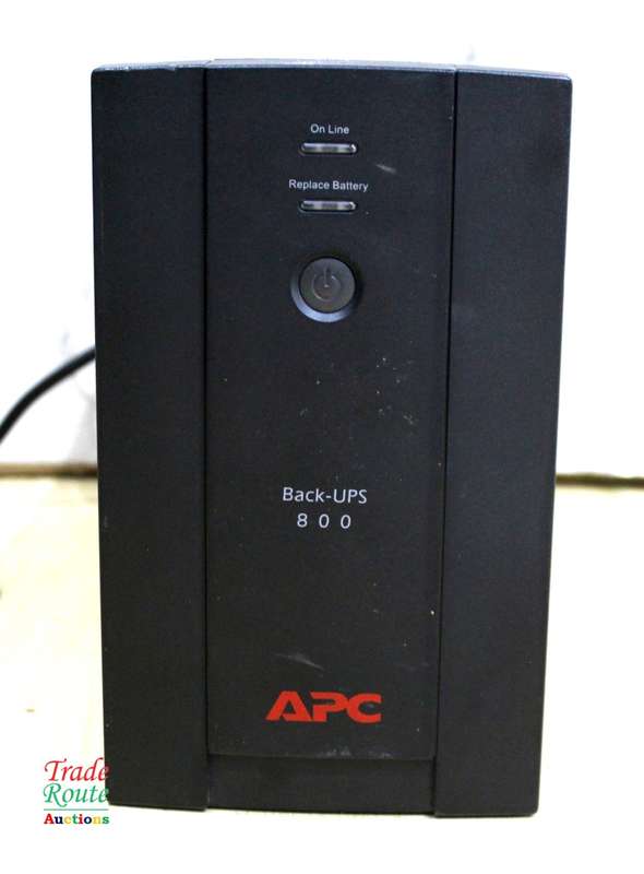 APC Back-UPS 800 Uninterrupted Power Supply [Powers on ] Needs new Battery [ Salvage Stock ]