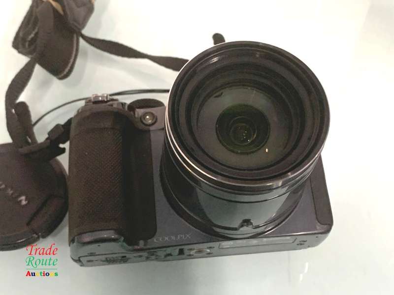 Nikon COOLPIX P510 16.1 MP CMOS Digital Camera with 42x Zoom GPS Record Location