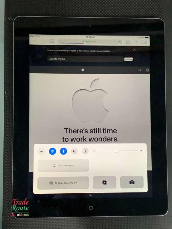 IPAD 4 16GB WiFi A1458  ***  IPAD4 RETINA DISPLAY  ***