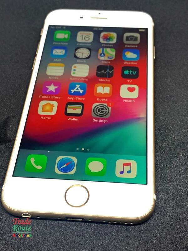 APPLE IPHONE 6  SmartPhone - Pre-Owned Unlocked Open to All networks