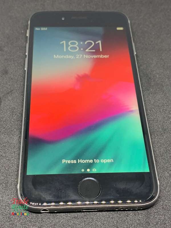 APPLE IPHONE 6  SmartPhone - Pre-Owned Unlocked Open to All networks