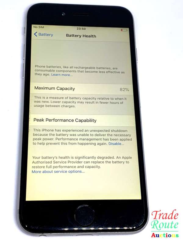 Apple iPhone 6 - A1586 - Works on All Networks