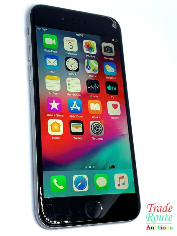 Apple iPhone 6 Space Grey (Pre Owned) SmartPhone (Cracks & marks on Screen)