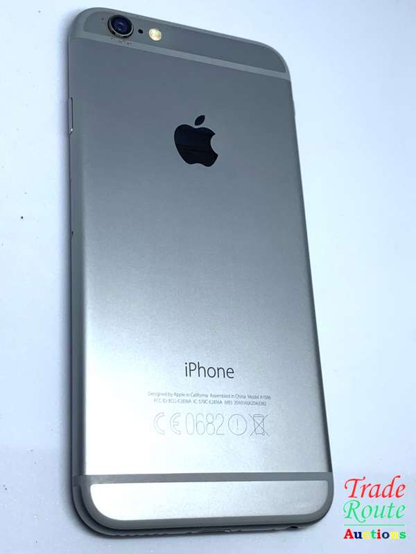 Apple iPhone 6 Space Grey (Pre Owned) SmartPhone (Cracks & marks on Screen)