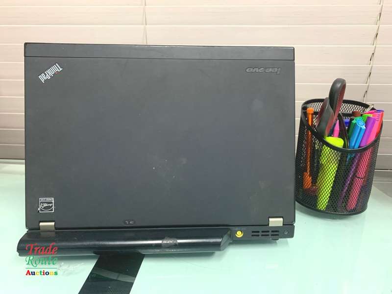 Lenovo Thinkpad X230 Laptop ~ Core i5 ~ 12.5 Inch screen