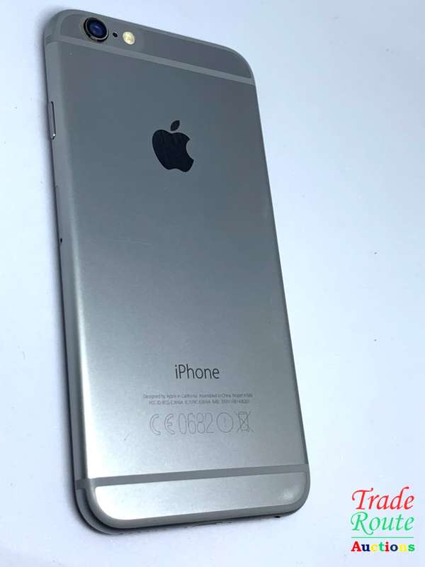 Apple iPhone 6 Space Grey (Pre Owned) SmartPhone (Unlocked to All networks)