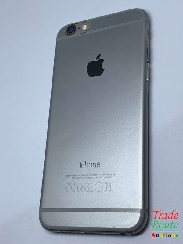Apple iPhone 6 Space Grey (Pre Owned) SmartPhone (Marks & Lines on Screen)