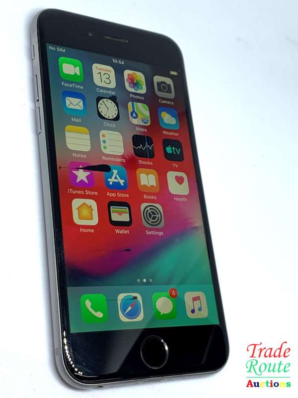 Apple iPhone 6 Space Grey (Pre Owned) Marks on Screen