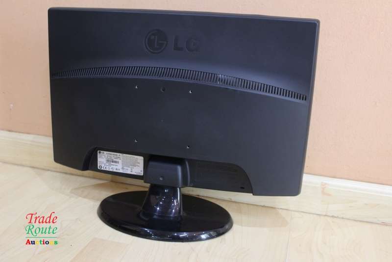 LG Flatron 22 inch Widescreen LCD Monitor