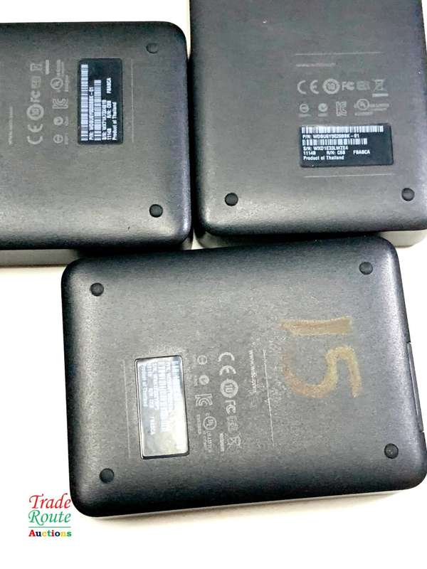 3 Pieces x WD 2TB Elements External Hard Drive - Faulty for Spares 1 bid wins all 3