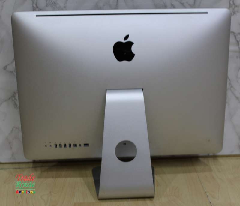 Apple Imac | 21.5 Inch | Core I5 2.5ghz 4gb Ram 500gb Hdd * Outer Glass Cracked