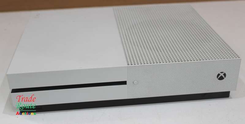XBOX One S Console (WHITE) Model 1681 [ Salvage Stock for Spares/Repairs ]