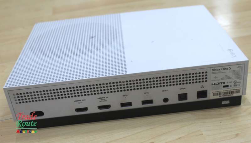 XBOX One S Console (WHITE) Model 1681 [ Salvage Stock for Spares/Repairs ]