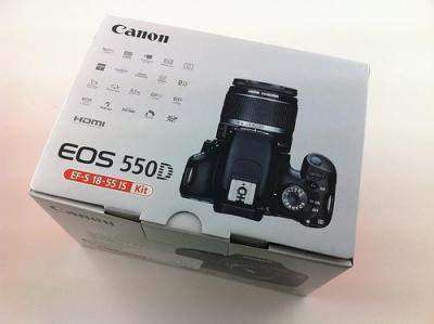 18 Megapixels - Canon EOS 550D Digital SLR camera FULL HD  + Canon 18-55MM LENS IN BOX