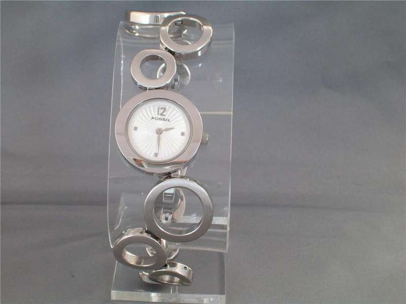 New Fossil watch model # ES1623 from Casual collection designed For Ladies