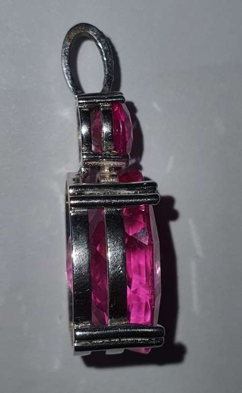 Pink 51ct Topaz Pendant with 3,84 Pink Safire, Set in 14ct White Gold