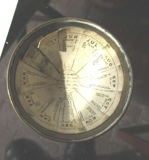 BRASS COMPASS WITH DOMED LID