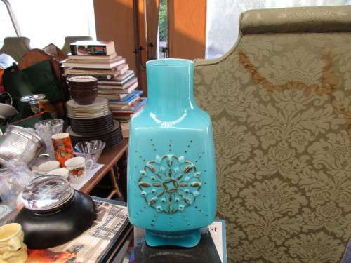 LOVELY BLUE GLASS VASE VERY 1960S