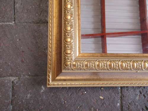 LOVELY BIG RECTANGULAR GILT MIRROR FOR COLLECTION ONLY