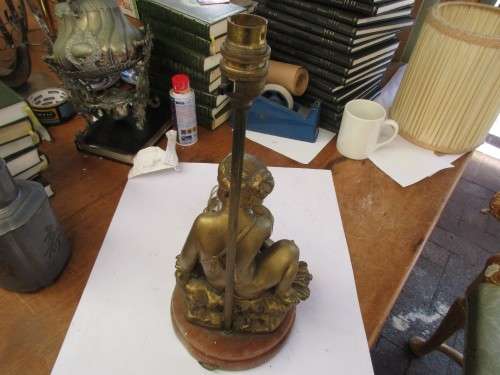 GILDED CHERUB LAMP