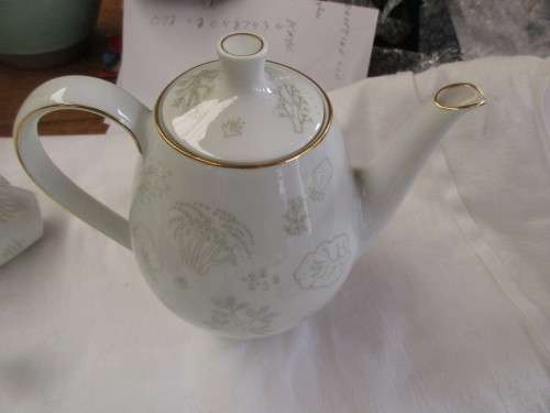 SET DEMI TASSE 5 COFFEE CUPS AND SAUCERS WITH MILK JUG SUGAR BOWL AND COFFEE POT SCHONWALD