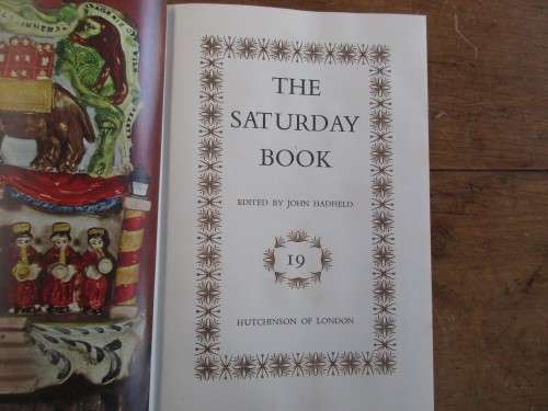 THE SATURDAY BOOK EDITOR JOHN HADFIELD WITH ORIGINAL BOX