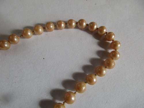 Beautiful  old Pearl stye  and Marcasite necklace